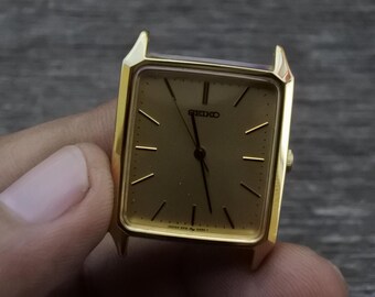ヴィンテージ セイコー 1988年 5P31 5330 ドレス メンズ クォーツ