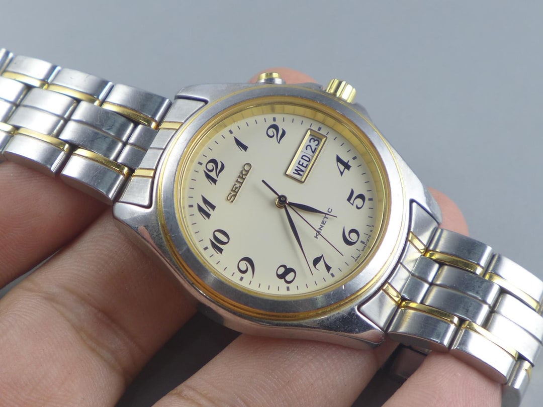 Vintage Seiko Kinetic 5M43 0E20 Creamy Dial Men Quartz Watch Japan