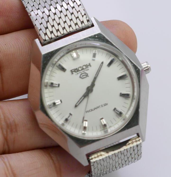 Ricoh Riquartz Watch - Etsy