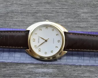 Vintage Seiko Lucent Year 1995 5E21 6E50 Dress Men Quartz Watch