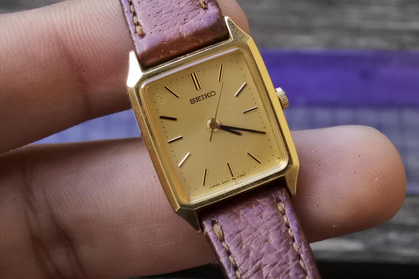 Vintage Seiko 4N21 5090 Yellow Dial Lady Quartz Watch Japan Square
