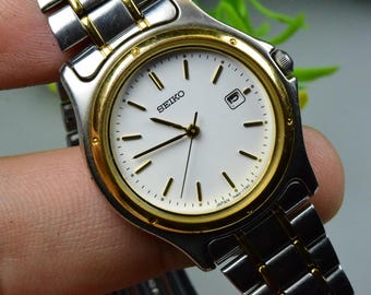 Vintage Seiko Dolce Gold Plated 8N41 6060 Textured Dial Men Quartz