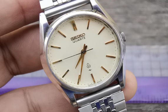 Vintage Seiko 7121 8000 Creamy Dial Men Quartz Watch Japan JDM