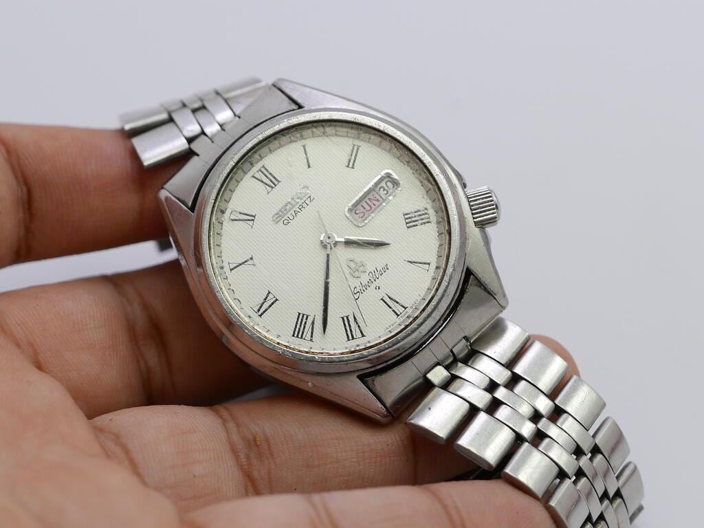 Vintage Seiko Silverwave 7546 8010 Roman Numeral Dial Men