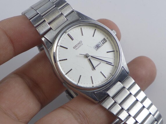 Vintage Seiko Chronos 8123 7080 White Dial Men Quartz Watch Japan