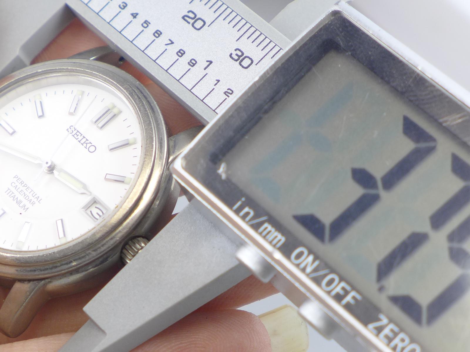 Vintage Seiko Perpetual Calendar 8F32 00A0 Titanium Case Men