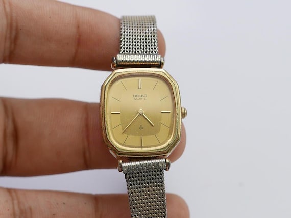 Vintage Seiko Gold Plated 2320 5590 Yellow Dial Lady Quartz Watch