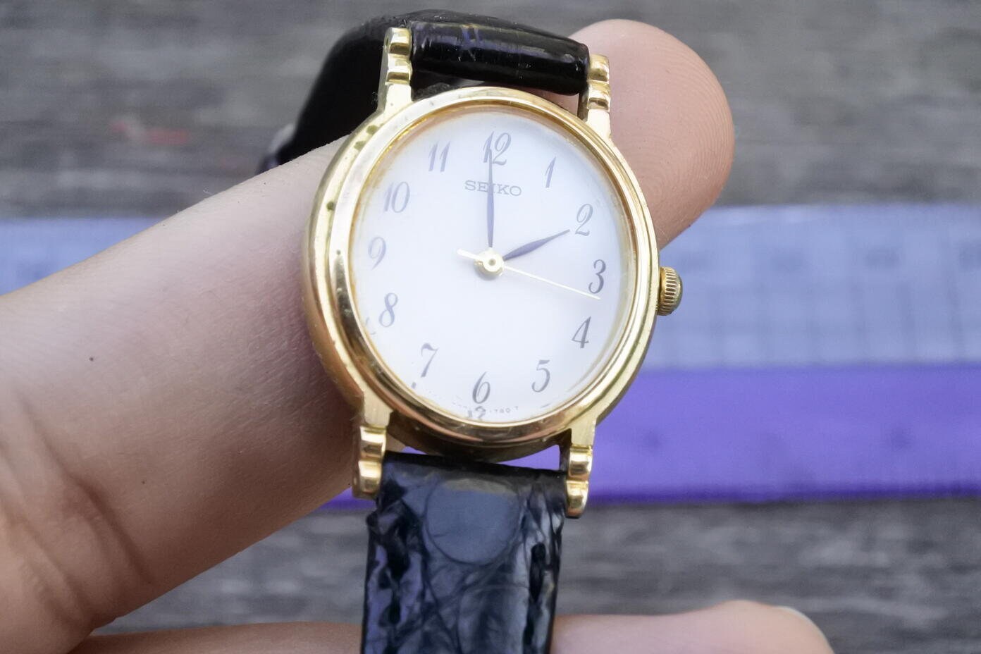 Vintage Seiko 7321 6070 White Dial Lady Quartz Watch Japan Vintage Seiko 7321 6070 White Dial Lady Quartz Watch Japan