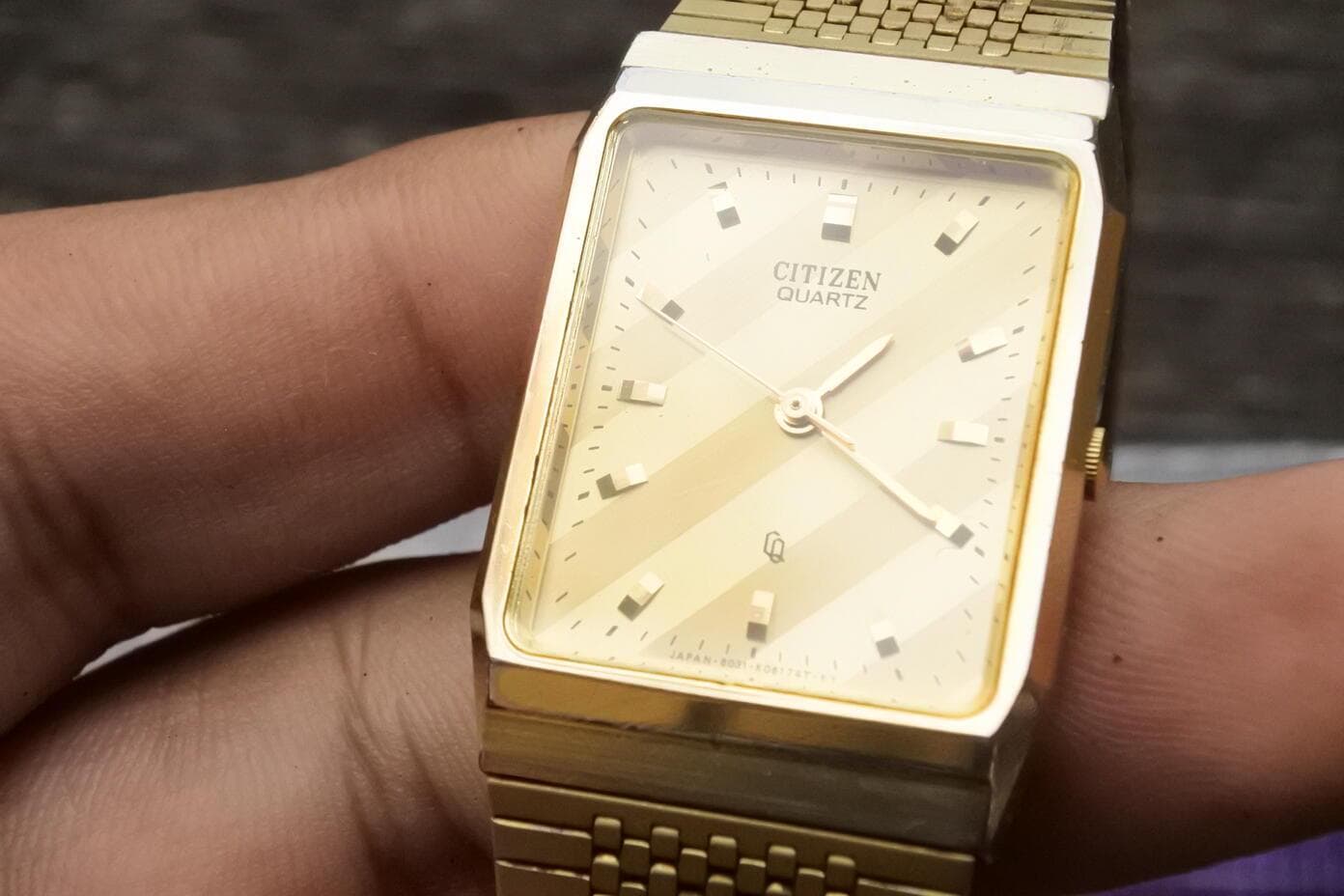 Vintage Citizen 6031 Pattern Dial UNISEX Quartz Watch Japan JDM 