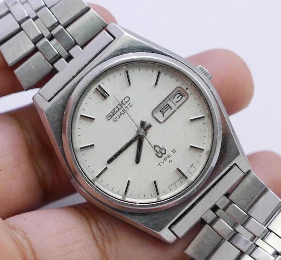 Vintage Seiko Type II 7546 7060 White Dial Men Quartz Watch