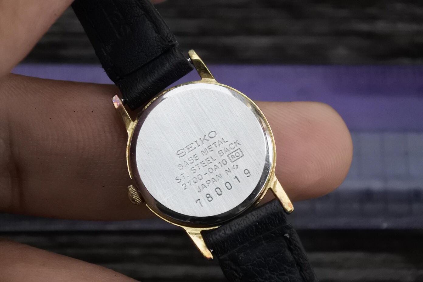 Vintage Seiko Women\'s Watch 26mm 3y02-0a10 Vintage Tiny Seiko 2Y00 0A10 Black Dial Lady Quartz Watch  main image 2