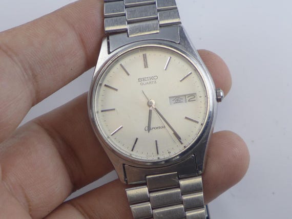 Vintage Seiko Chronos 8123 7080 White Dial Men Quartz Watch Japan