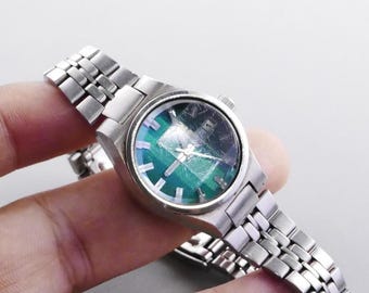SEIKO キングクォーツ 腕時計 シルバー9723-8050 デッドストック級 QZ セイコー キングクォーツ 9723-8050