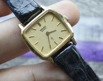 Vintage Seiko Gold Plated 4720 5020 Yellow Dial Lady Quartz Watch Vintage Seiko Gold Plated 4720 5020 Yellow Dial Lady Quartz Watch