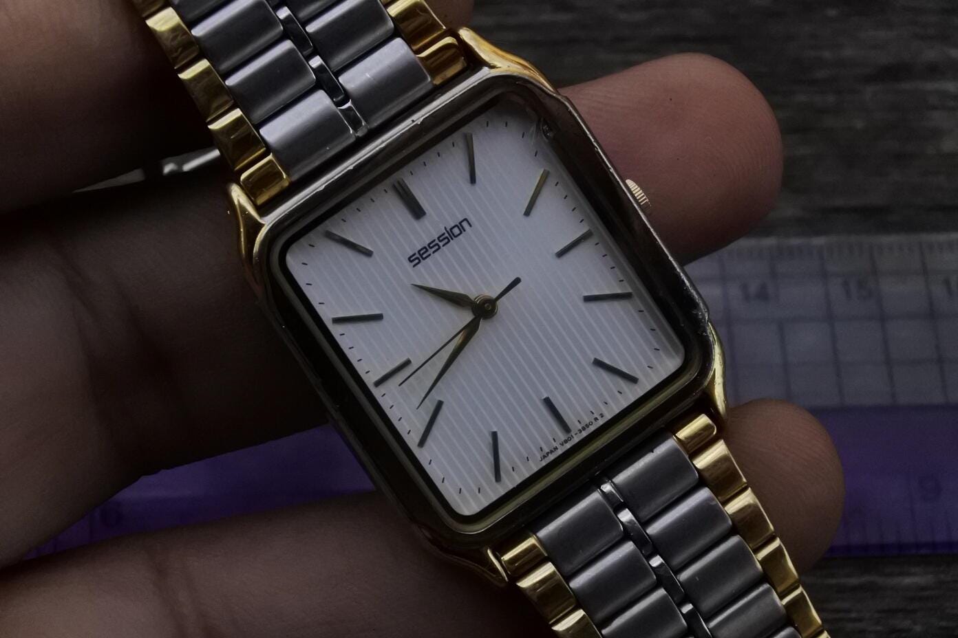Vintage Seiko Session V801 5460 Textured Dial Men Quartz Watch