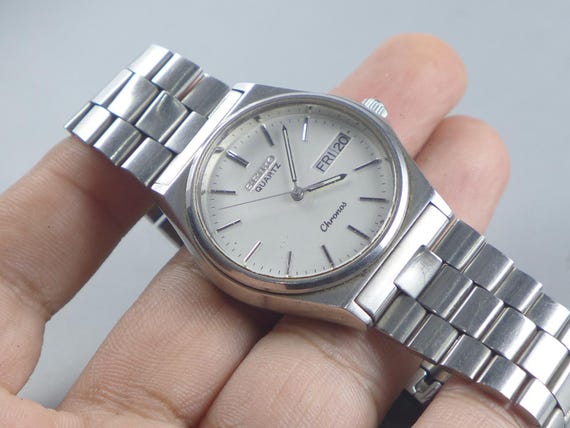 Vintage Seiko Chronos 8123 6130 Silver Dial Men Quartz Watch Japan