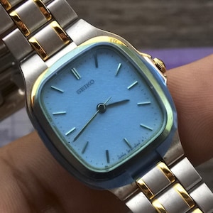 Vintage Seiko New Old Stock NOS 3F31 5020 White Dial Lady Quartz Watch Japan Square Cushion Shape 20mm All Original Part