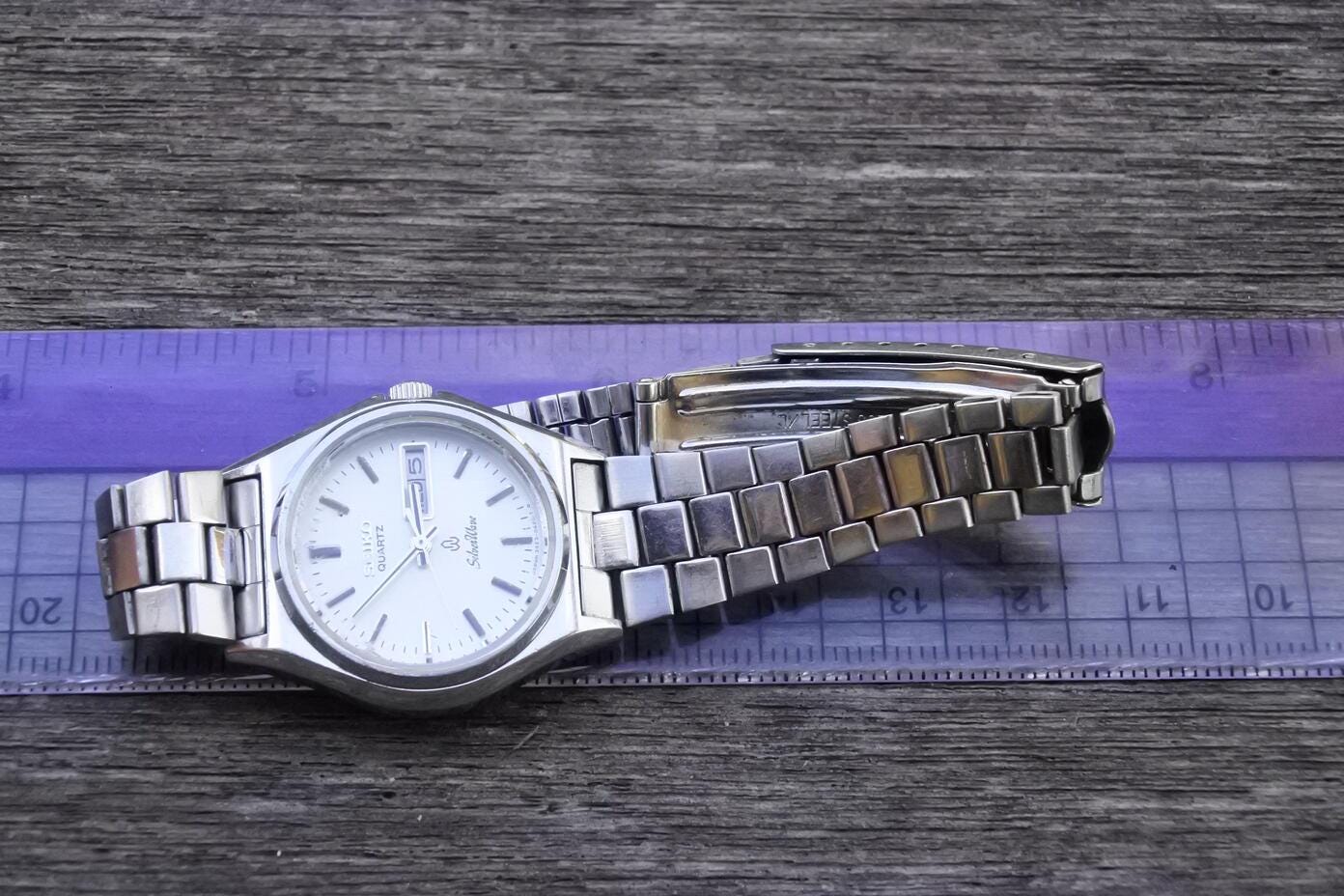 Vintage Seiko Silverwave 3423 0170 White Dial Lady Quartz Watch 