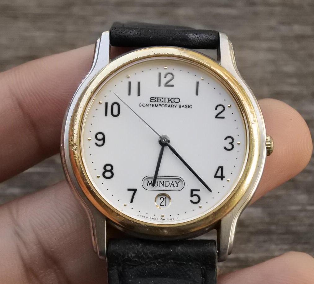 Vintage Seiko Contemporary Basic 5H23 7090 Day Date Men