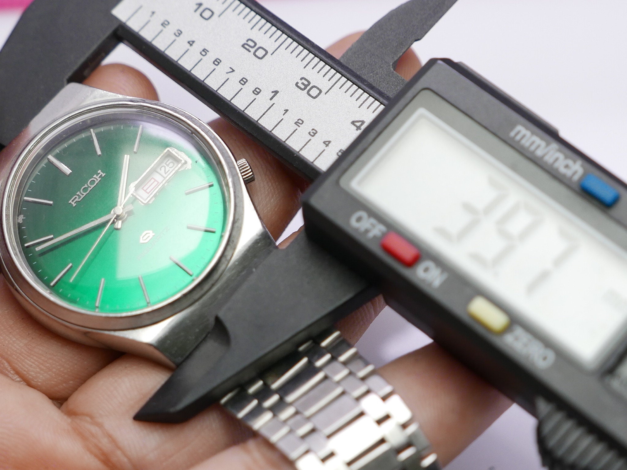RICOH Riquartz クオーツ腕時計 グリーン Vintage Ricoh Riquartz Kanji Date Green Dial Men Quartz Wrist