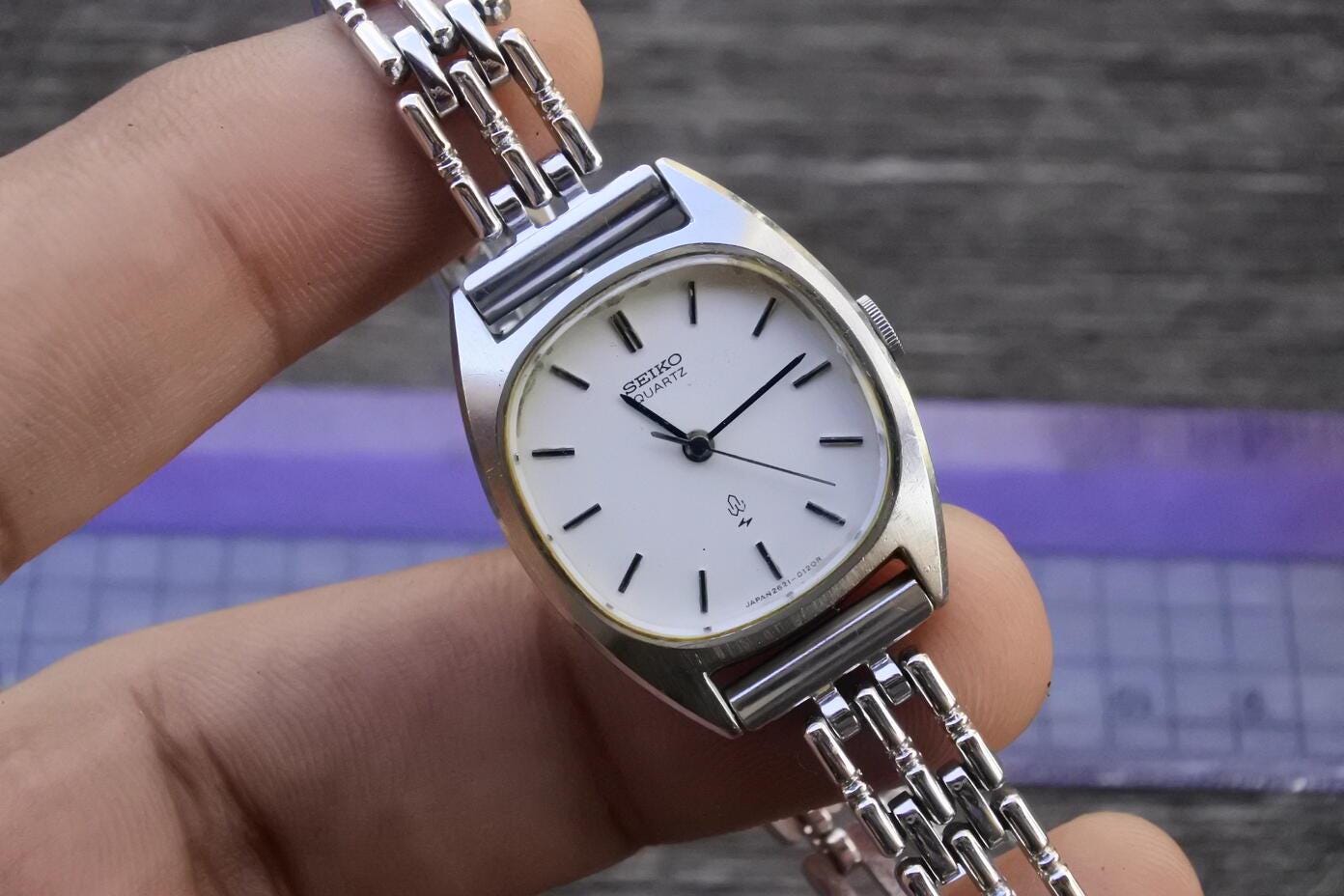 Vintage Seiko 2621 5080 White Dial Lady Quartz Watch Japan JDM