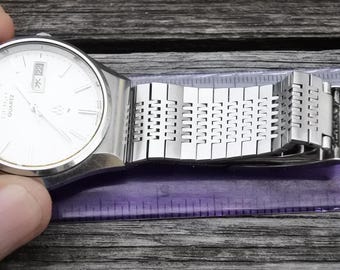 SEIKO 時計 シルバー Vintage Seiko 0840 8040 Textured Dial Men Quartz Watch Japan Round
