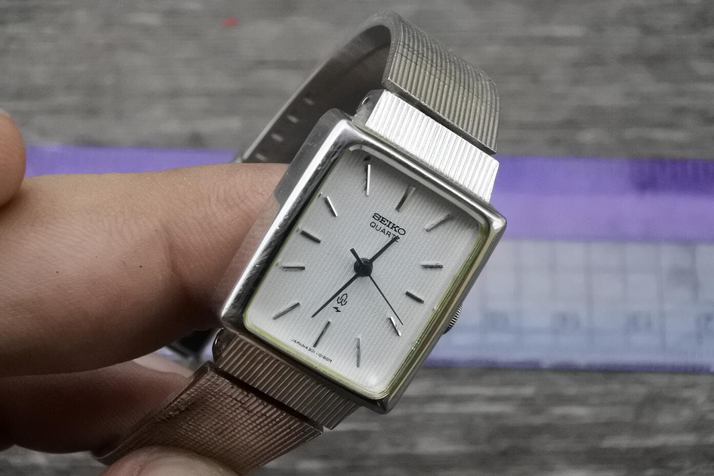 Vintage Seiko Gold Plated 4301 5030 Yellow Dial Lady Quartz