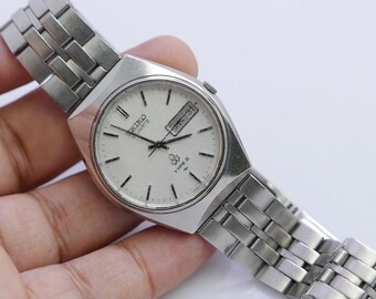 Vintage Seiko Type II 7123 7000 White Dial Men Quartz Watch