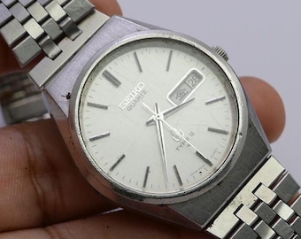 Vintage Seiko Type II 7546 8070 White Dial Men Quartz Watch Japan