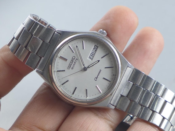 Vintage Seiko Chronos 8123 6130 Silver Dial Men Quartz Watch Japan