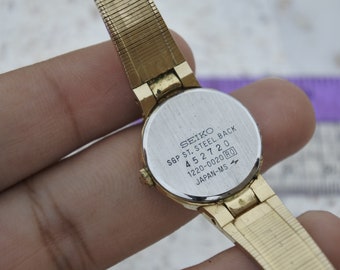 Vintage Seiko Gold Plated 1220 0020 White Dial Lady Quartz Wrist