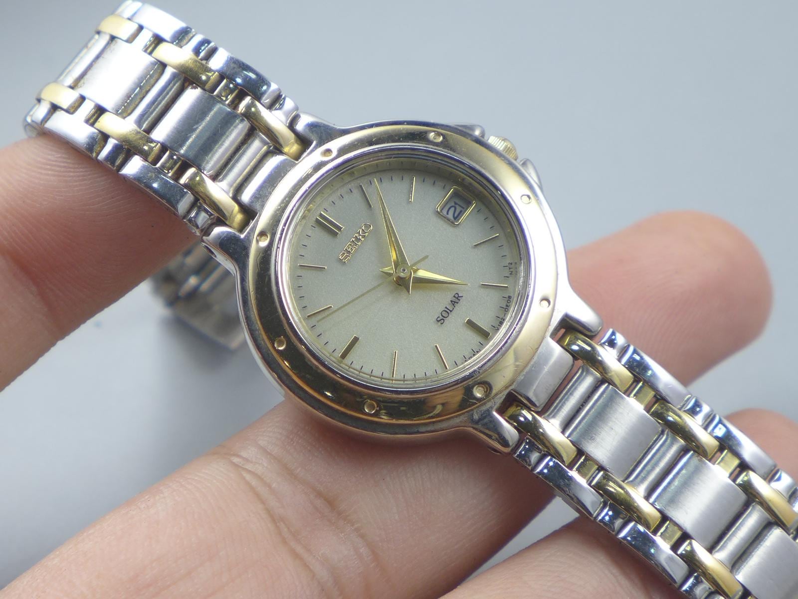 Vintage Seiko Solar V182 0C20 Yellow Dial Lady Quartz Watch Japan