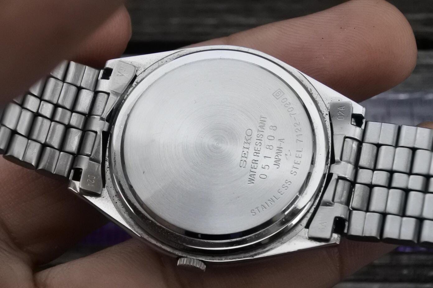Vintage Seiko Type II 7122 7020 White Dial Men Quartz Watch Japan
