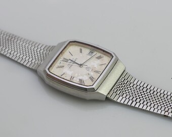 新品電池 SEIKO KING QUARTZ 9722-5000 腕時計S275 Vintage Seiko King Quartz 9722 5000 Textured Dial Men Quartz Watch