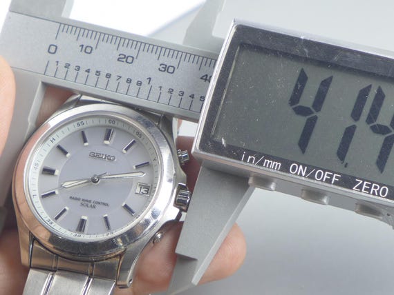 Vintage Seiko Solar 7B22 0AY0 Radio Control Men Quartz Watch Japan