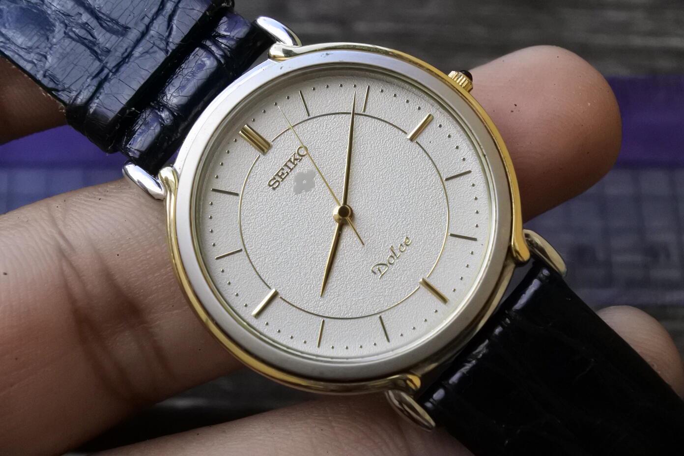Vintage Seiko Dolce 8N41 6110 Textured Dial Unisex Quartz Watch