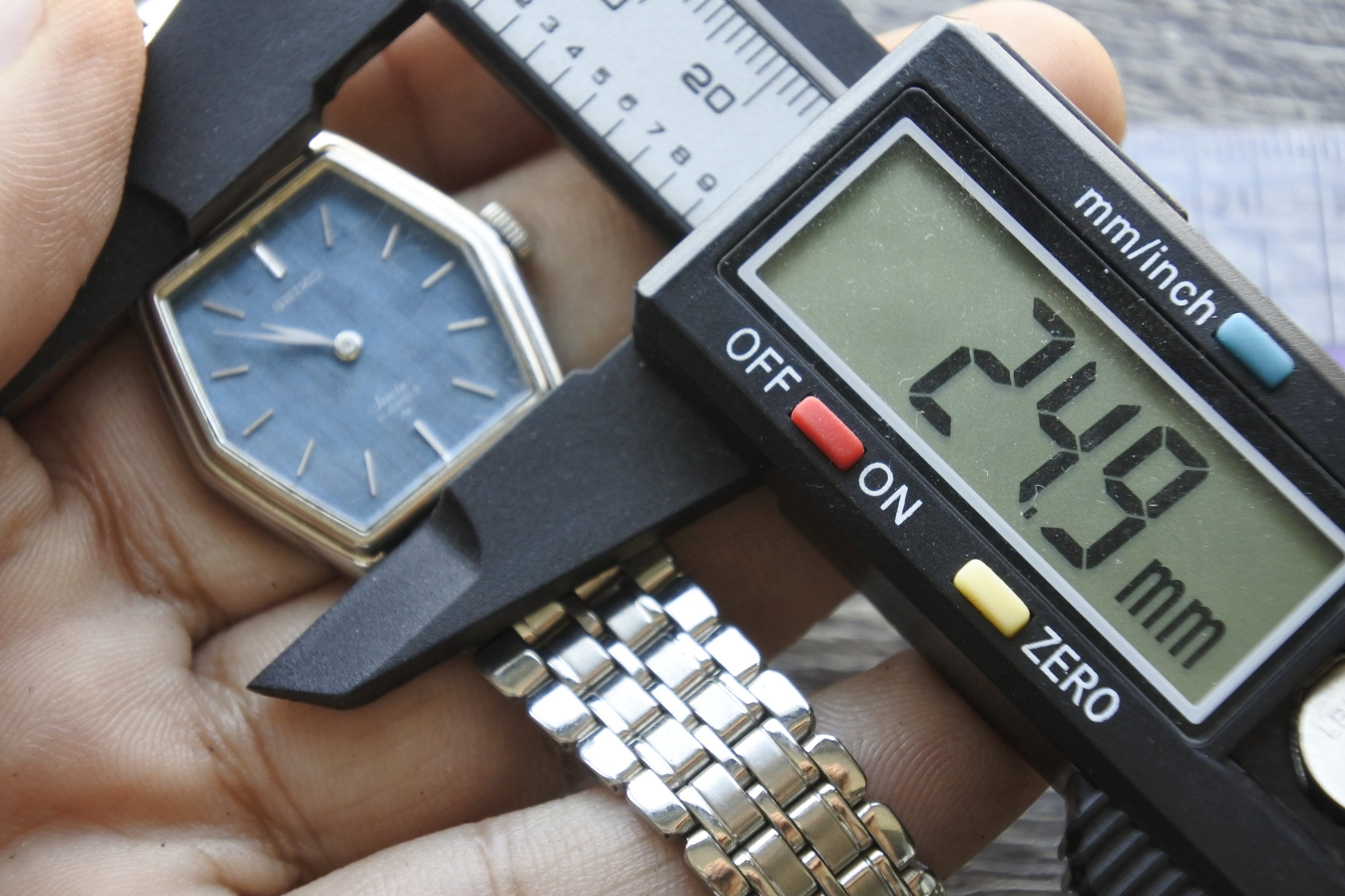 【稼働品】SEIKO ソシエ　ヘキサゴン 手巻き 腕時計 11-8090 il_fullxfull.4668865860_idhf.jpg