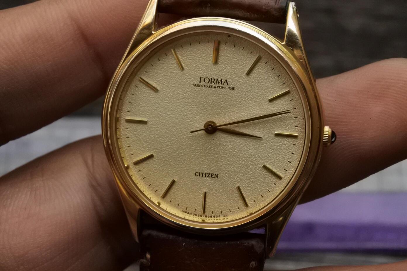 Vintage Citizen Gold Plated 2833 Yellow Dial Men Quartz Watch