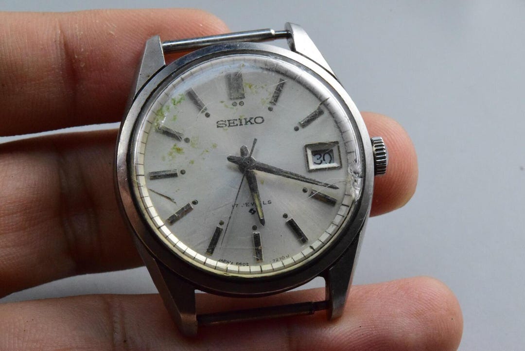 Vintage Seiko Year 1972 6602 7040 Gray Dial Men Hand Winding Watch