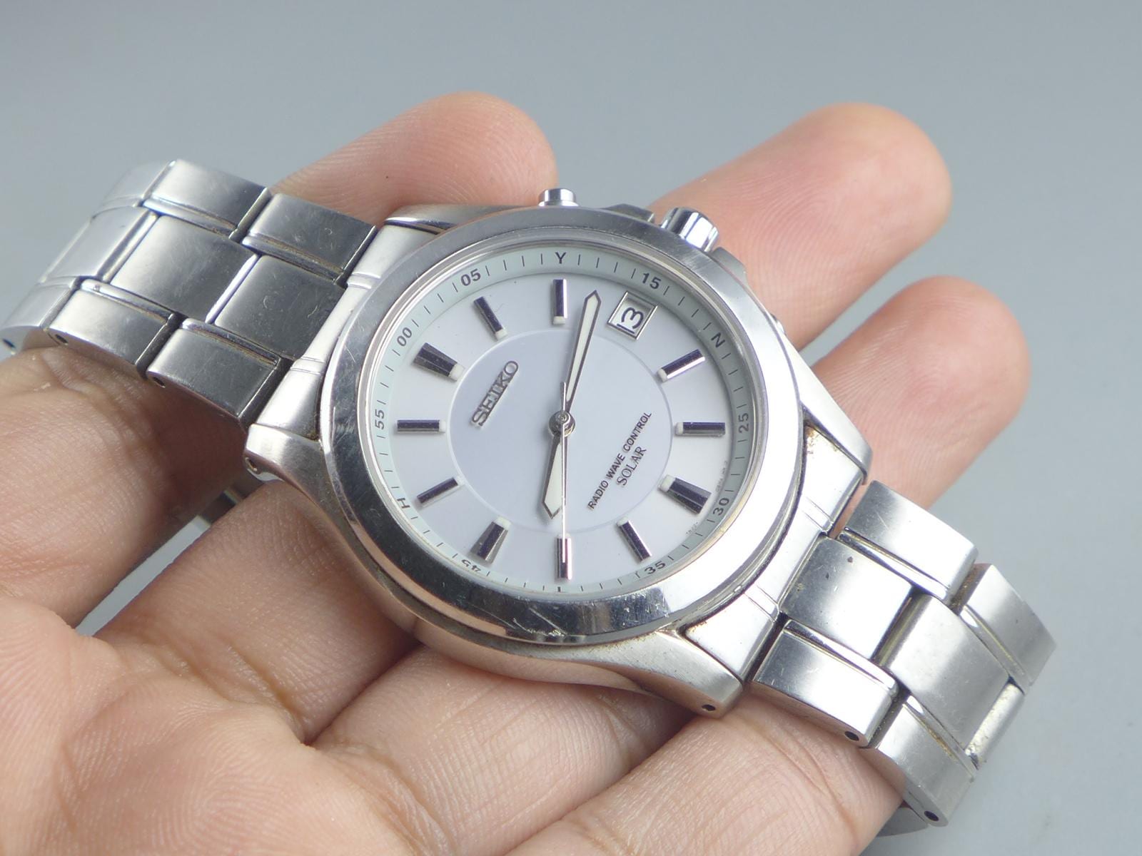 Vintage Seiko Solar 7B22 0AY0 Radio Control Men Quartz Watch Japan