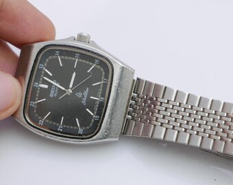 Vintage Seiko Silverwave 8221 502A Black Dial Men Quartz Watch