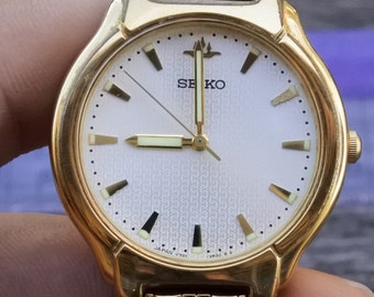 Vintage Seiko Galaxy V701 2B80 Textured Dial Men Quartz Watch