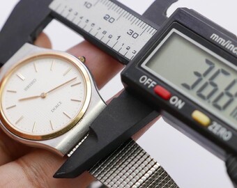 Vintage Seiko Dolce 8N40 6090 Dress Watch Men Quartz Watch Japan