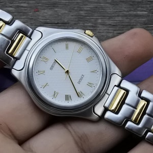 Vintage Seiko Gold Plated 4N00 F060 Roman Numeral Dial Lady Quartz Watch Japan Square Tank Shape 22mm