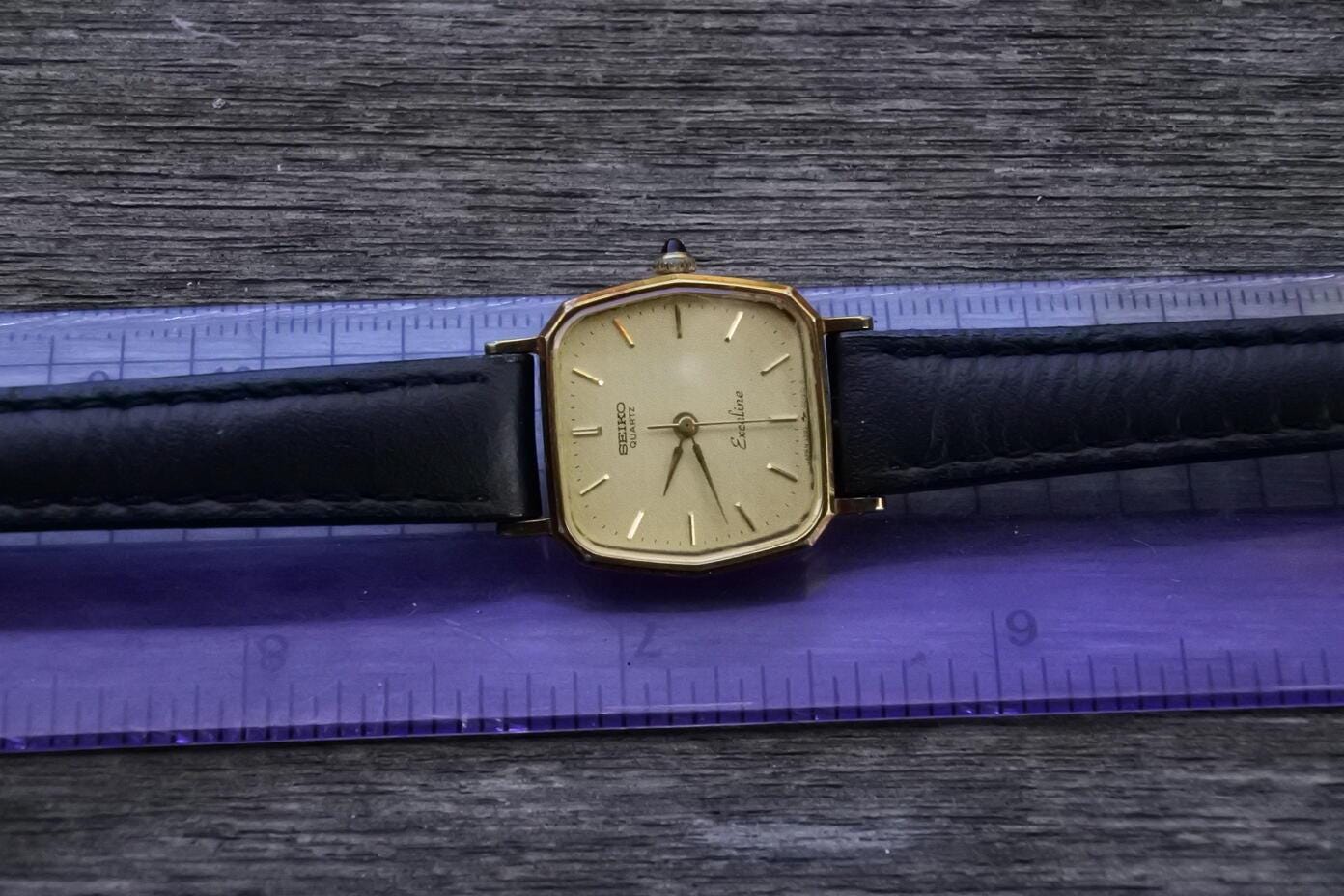 珍品　SEIKO デジタルSGP　L221-5010　腕時計 ゴールド セイコー SEIKO エクセリーヌ 腕時計 ゴールド 1221-5010 クォーツ