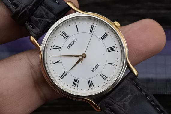 Vintage Seiko Spirit 5E21 0010 Roman Numeral Dial Men Quartz Watch