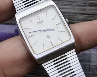 Vintage Seiko 7830 5050 White Dial Men Quartz Watch Japan Cushion