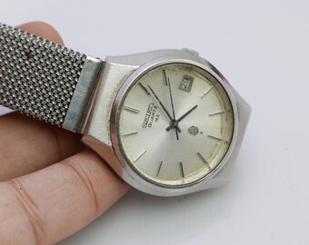 Vintage Seiko Qz 0922 8010 White Dial Men Quartz Watch Japan Round