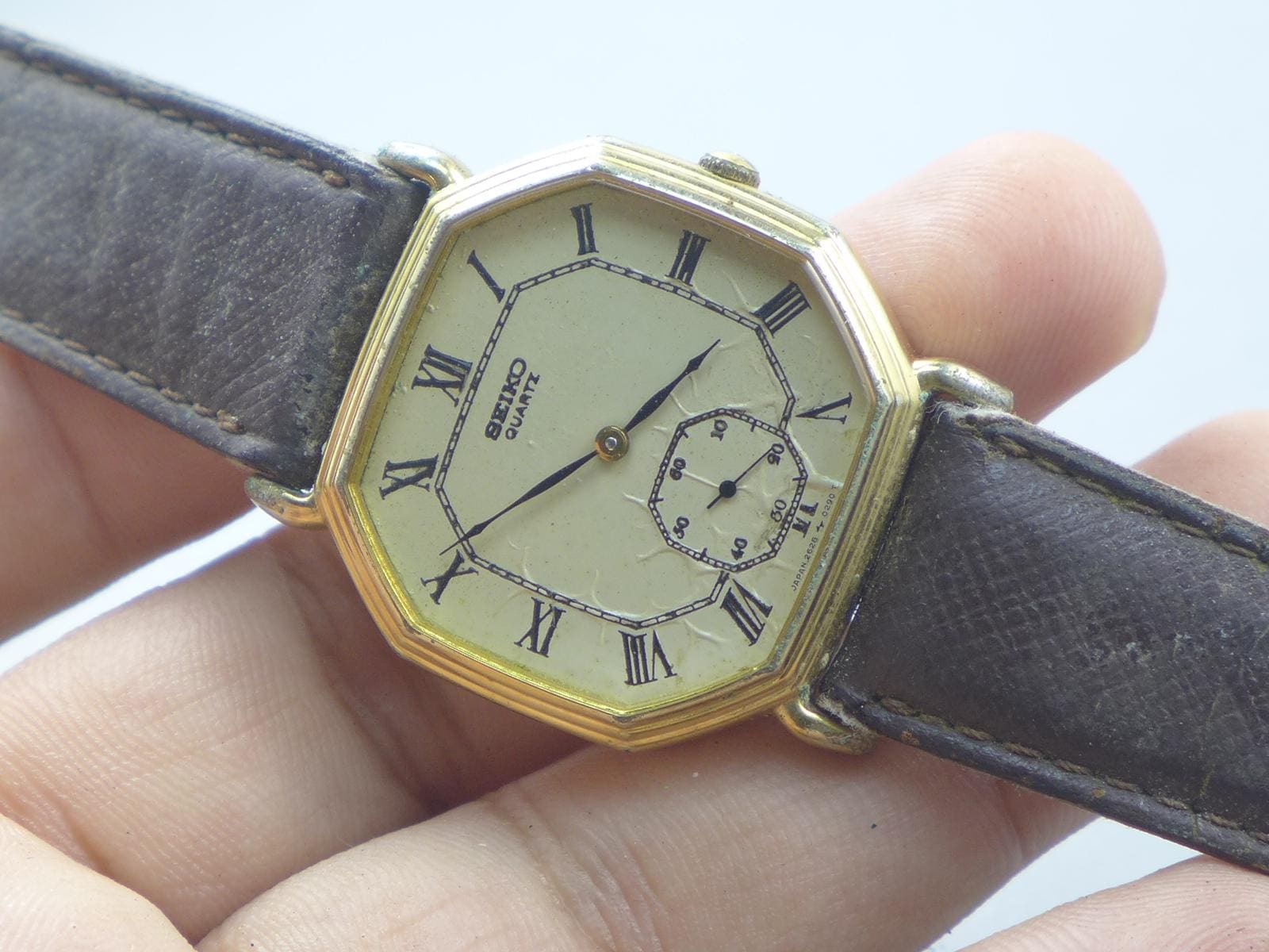Vintage Seiko Gold Plate 2628 5040 Roman Numeric Dial Men Quartz