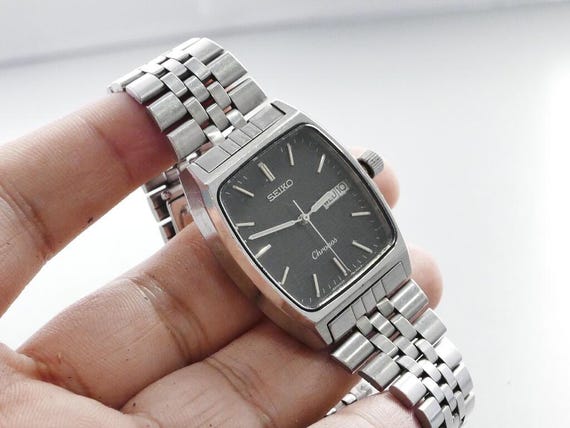 Vintage Seiko Chronos 5H23 5110 Black Dial Men Quartz Watch Japan
